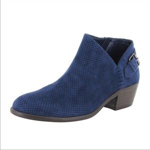 Vince Camuto booties